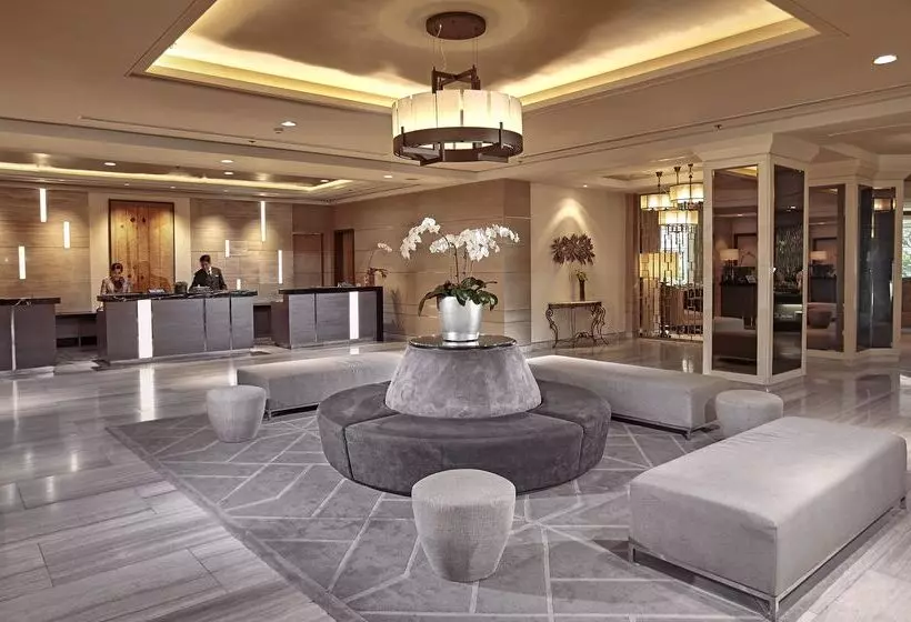 Отель Quest Plus Conference Center Clark