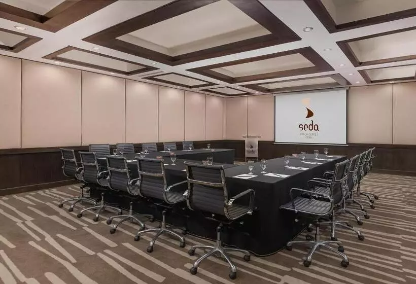 酒店 Seda Ayala Center Cebu