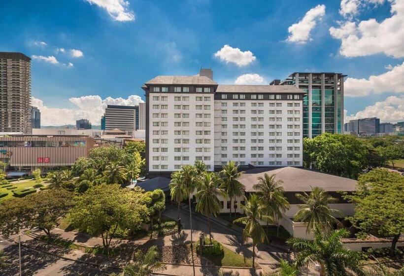 בית מלון כפרי Seda Ayala Center Cebu