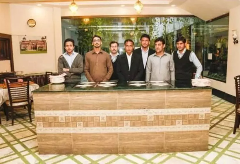 هتل Shelton Green S