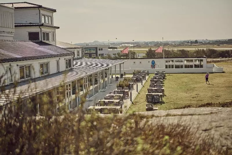 Отель Sola Strand