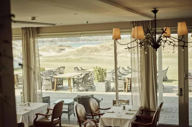 Отель Sola Strand