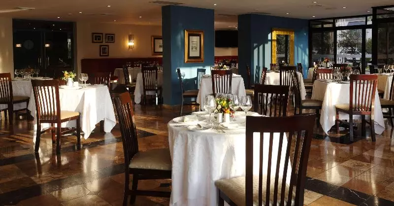 Radisson Plaza Del Bosque