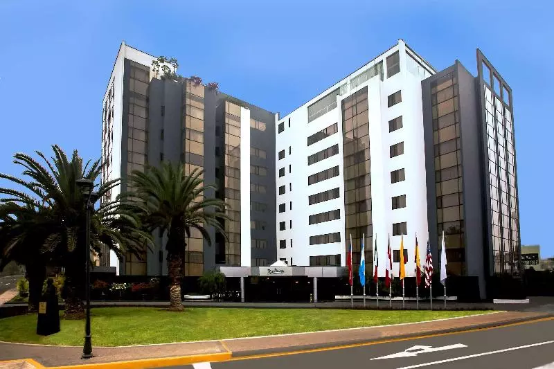 Radisson Plaza Del Bosque
