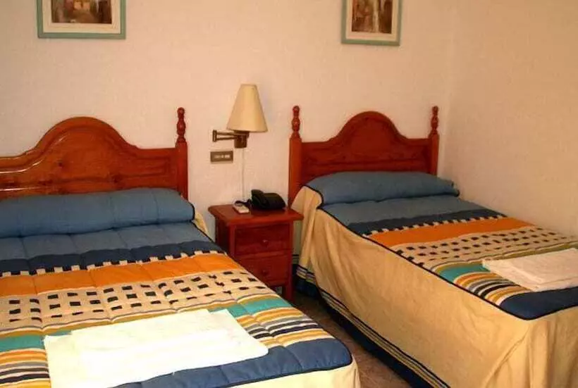 هاستل Hostal Diegos