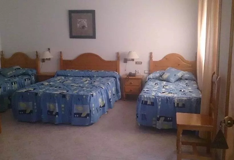 هاستل Hostal Diegos