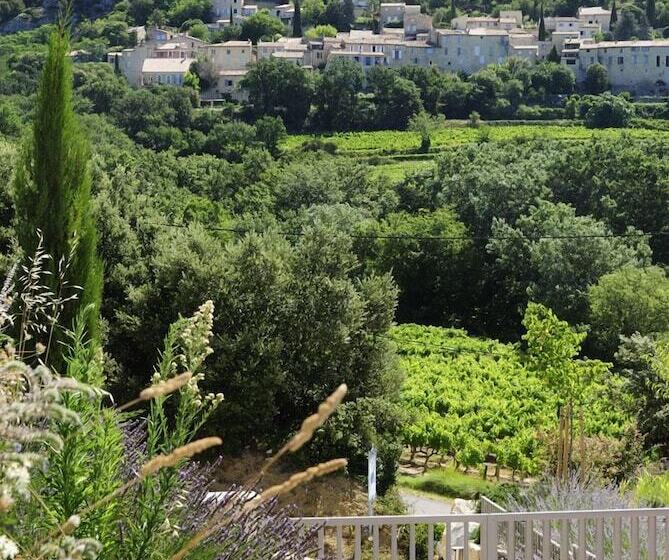 B&b Patios Des Vignes