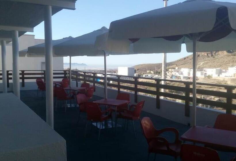 مسافرخانه Hospederia Montes