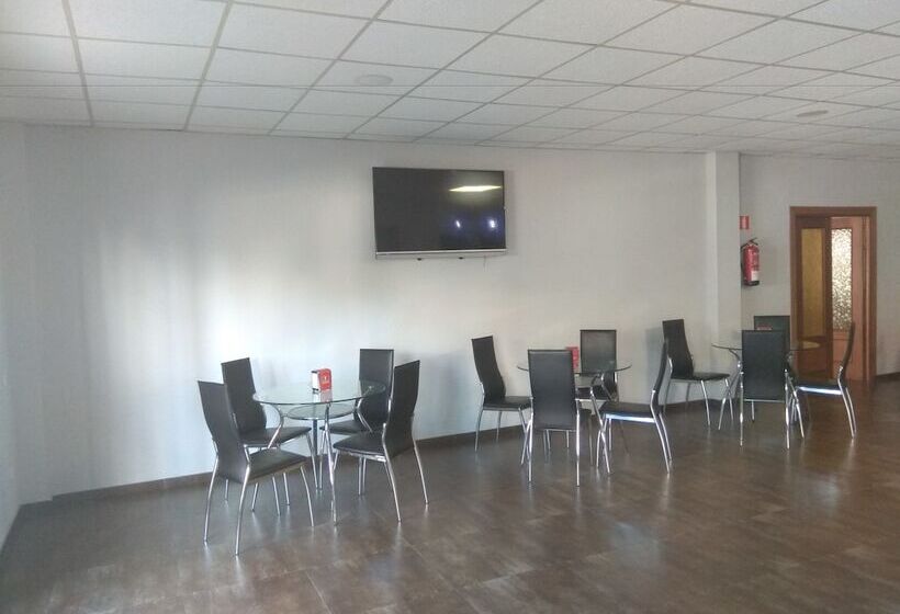 مسافرخانه Hospederia Montes