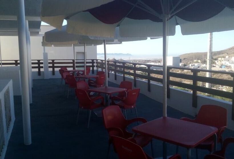 مسافرخانه Hospederia Montes