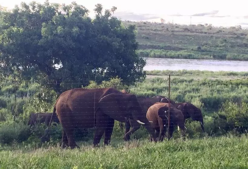 Hotelli Elephant Walk Retreat