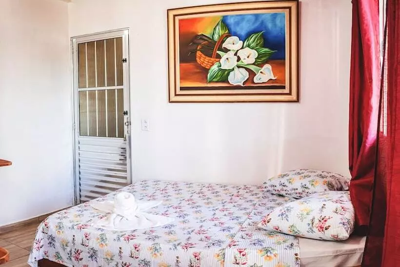 ホテル Hostel Canto Da Praia São Sebastião Próximo Ao Enrocamento Caraguatatuba