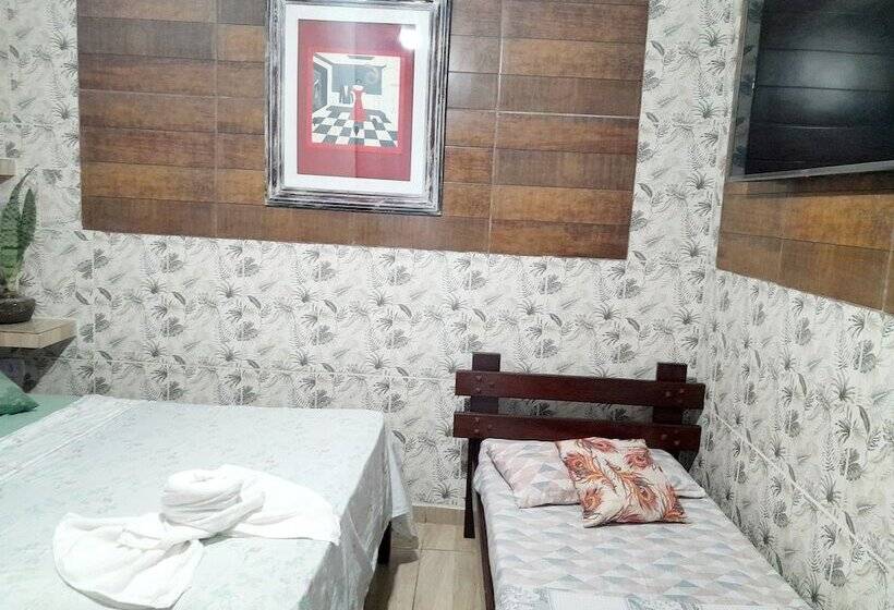 Hotel Hostel Canto Da Praia São Sebastião Próximo Ao Enrocamento Caraguatatuba