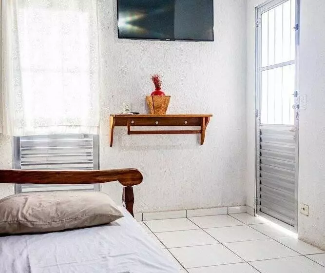 ホテル Hostel Canto Da Praia São Sebastião Próximo Ao Enrocamento Caraguatatuba