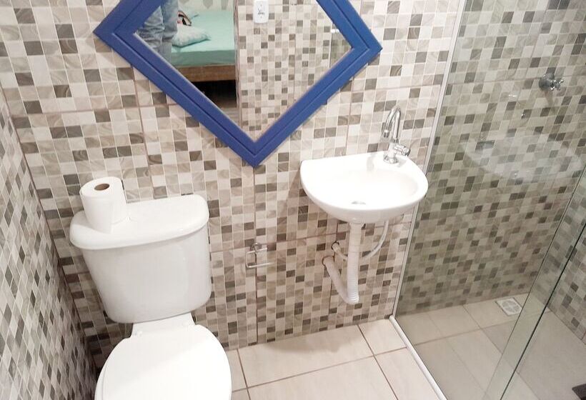 Hotel Hostel Canto Da Praia São Sebastião Próximo Ao Enrocamento Caraguatatuba