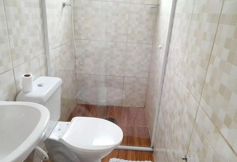 ホテル Hostel Canto Da Praia São Sebastião Próximo Ao Enrocamento Caraguatatuba