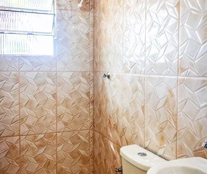 ホテル Hostel Canto Da Praia São Sebastião Próximo Ao Enrocamento Caraguatatuba