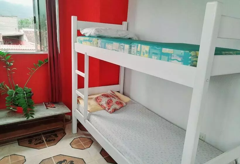 ホテル Hostel Canto Da Praia São Sebastião Próximo Ao Enrocamento Caraguatatuba