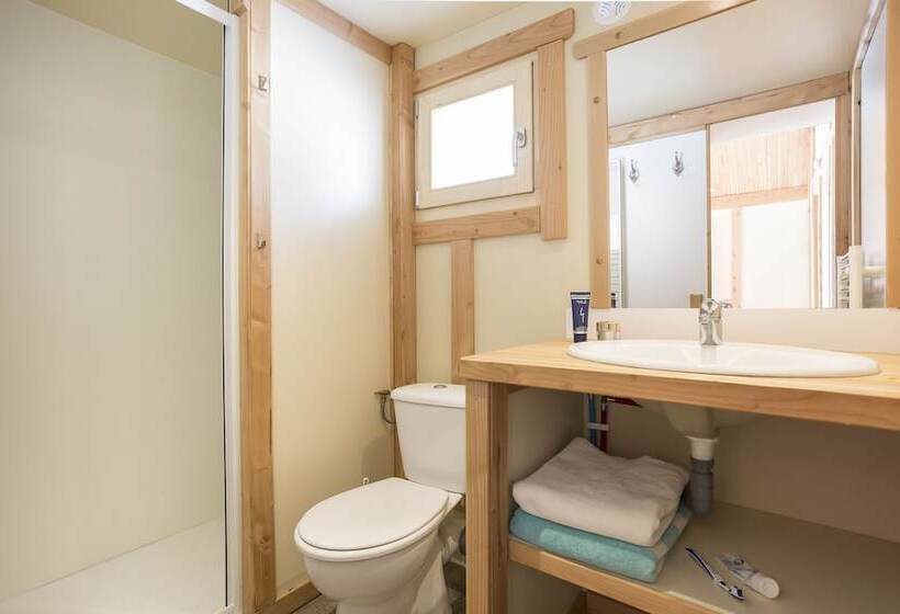 هتل Huttopia Vallouise