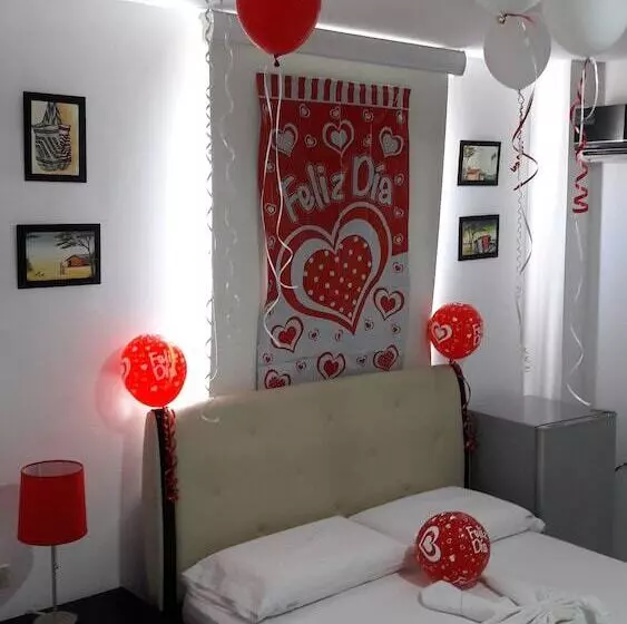 Hotelli Macal Plaza