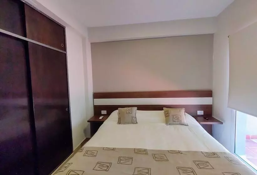 هتل Urquiza Suite & Apartment