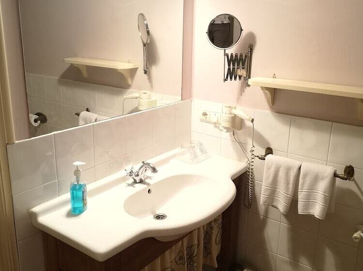 펜션 Posada Torre Del Milano