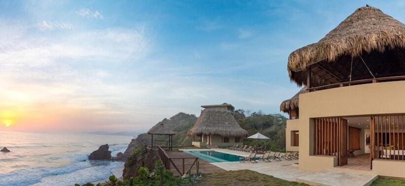 پانسیون Senda Casa Tayrona Los Naranjos