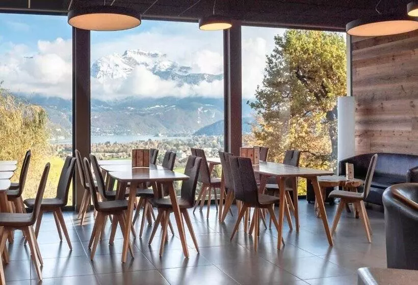 リゾートホテル Village Club Les Balcons Du Lac D Annecy   Neaclub
