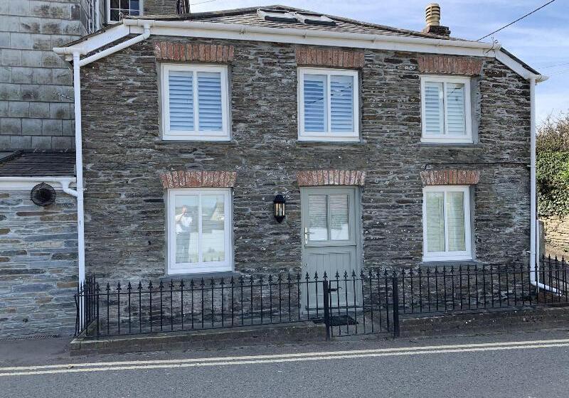 Bed and Breakfast Coswarth House