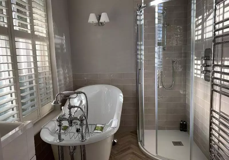 Bed and Breakfast Coswarth House