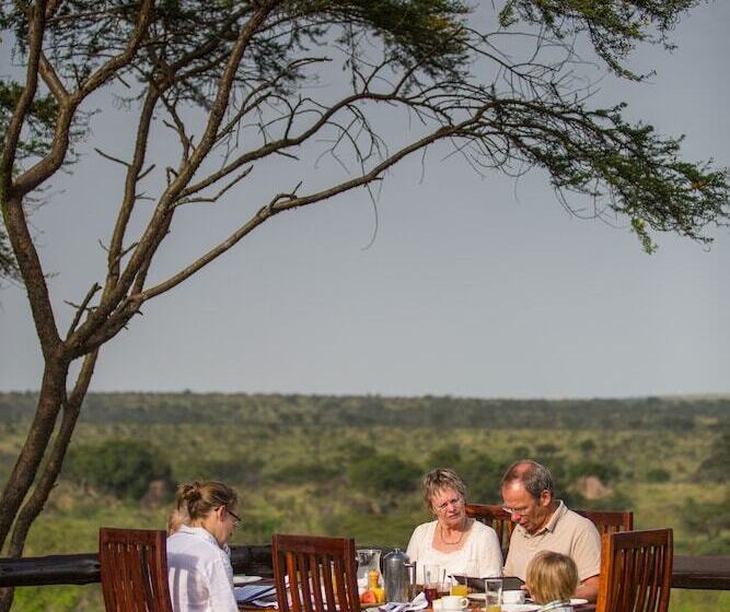 هتل Elewana Serengeti Migration Camp