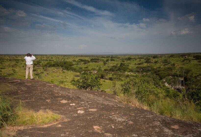 هتل Elewana Serengeti Migration Camp