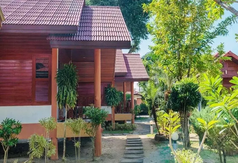 هتل Phangan Lodge