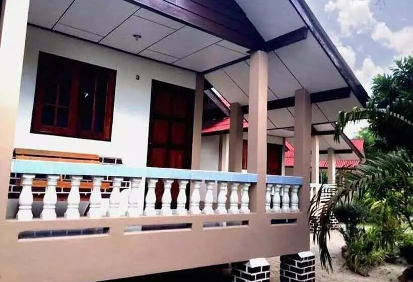 هتل Phangan Lodge