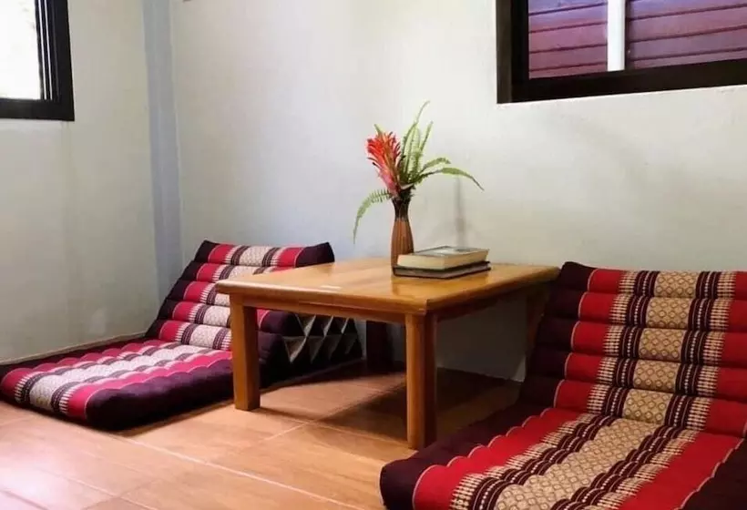 هتل Phangan Lodge
