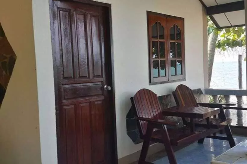 هتل Phangan Lodge