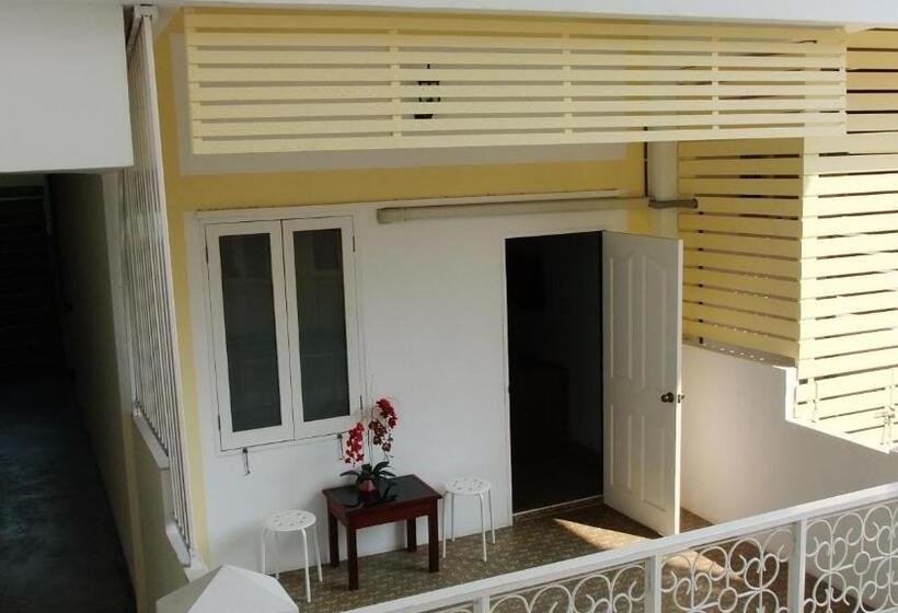 هتل Sri Krungthep