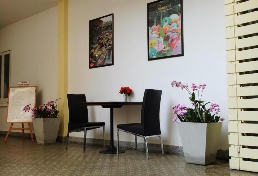 هتل Sri Krungthep