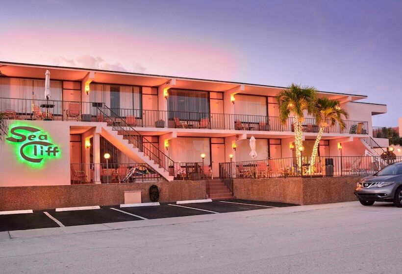 Sea Cliff Motel