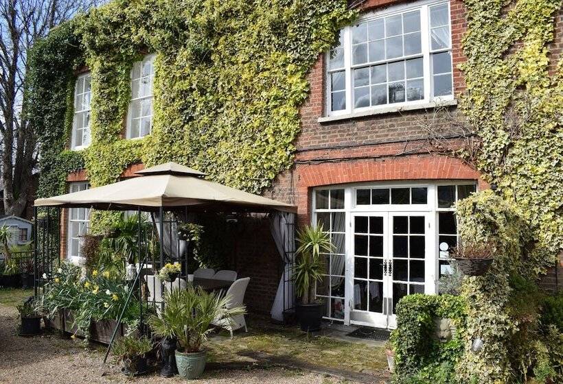 펜션 Harmondsworth Hall