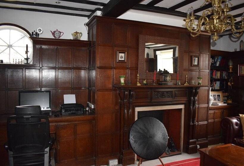 펜션 Harmondsworth Hall