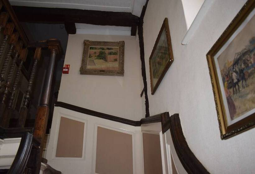 펜션 Harmondsworth Hall