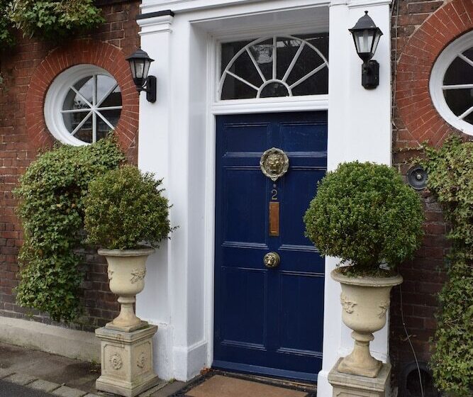 펜션 Harmondsworth Hall