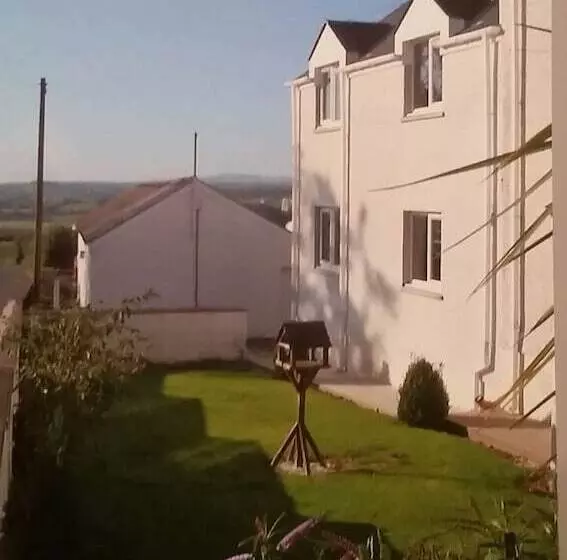 ペンション Pantysgyfarnog Near Carmarthenshire Pembrokeshire