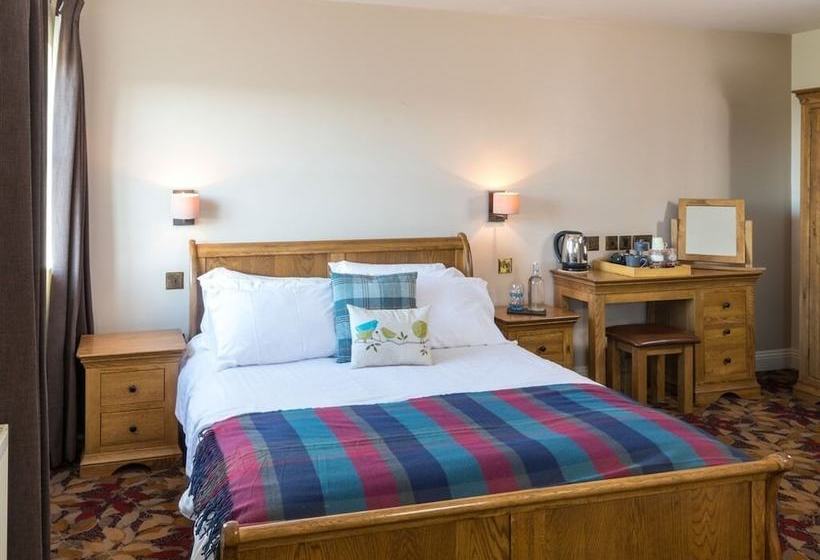 Three Horseshoes Inn