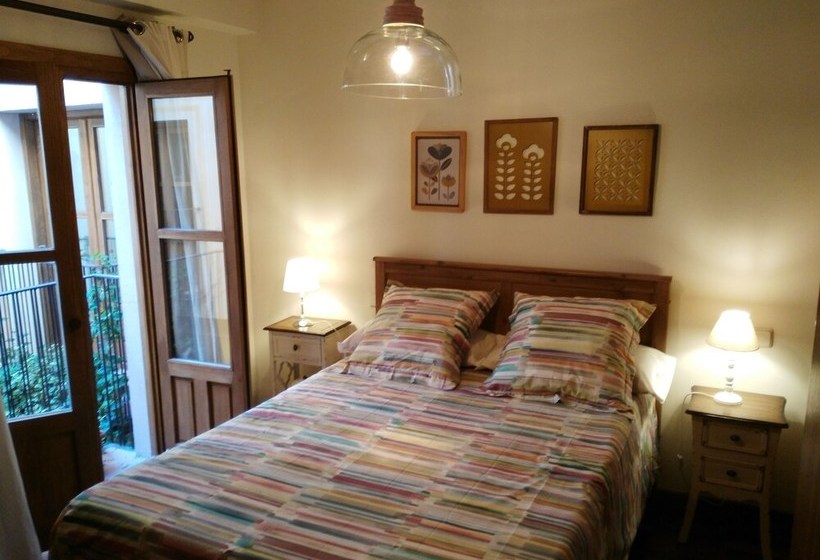 Apartamentos Nuncio Viejo