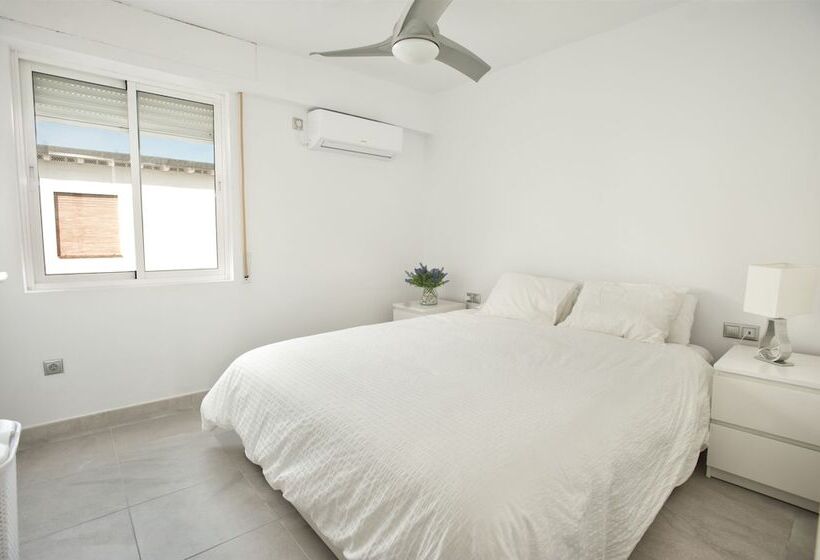 Beachside Fishermans Cottage