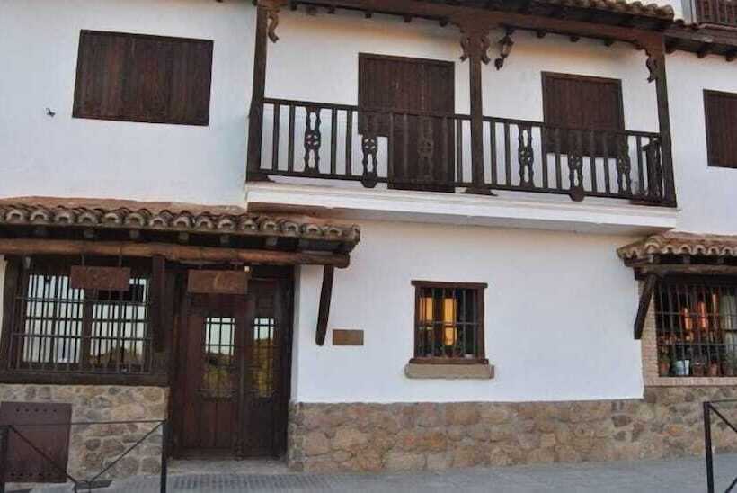 مبيت وإفطار Casa Rural La Toza