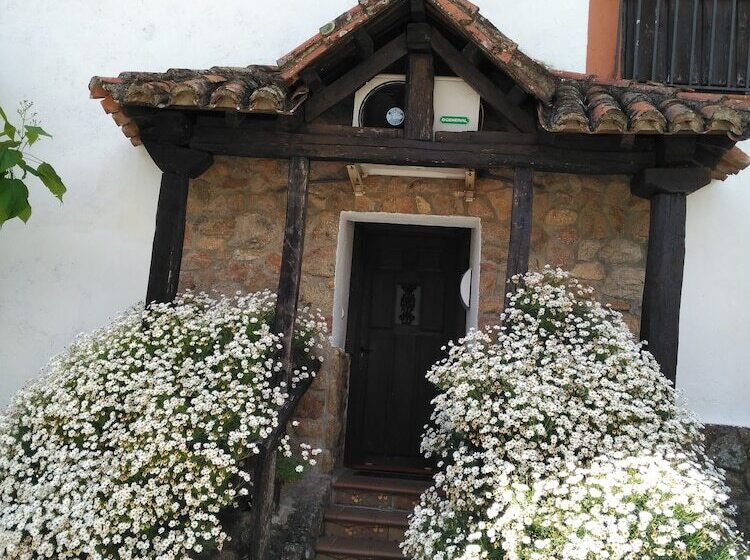 مبيت وإفطار Casa Rural La Toza