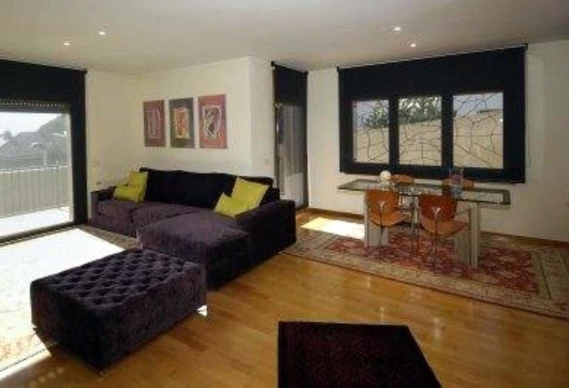 Casa Rosa En Sant Elm